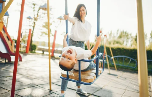 Conheça as normas da ABNT para segurança em playgrounds